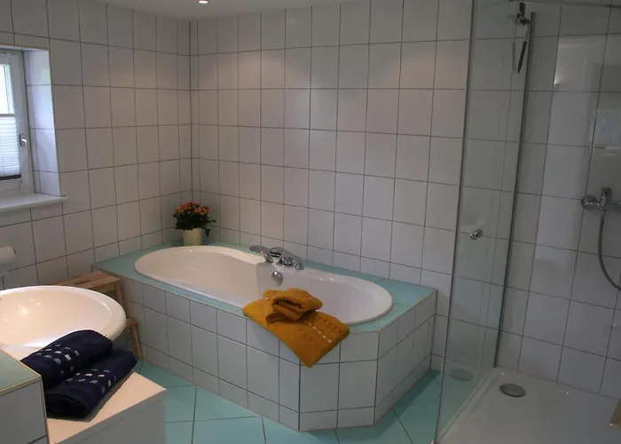 Umgebindehaus An Der Mandau غروسشوناو