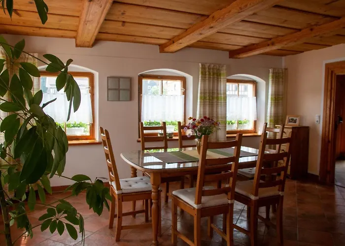 Umgebindehaus An Der Mandau بيت للعطل